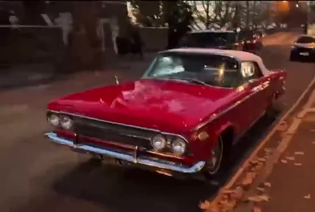Classic convertible picture car