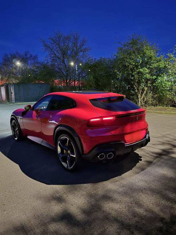 Ferrari Purosangue