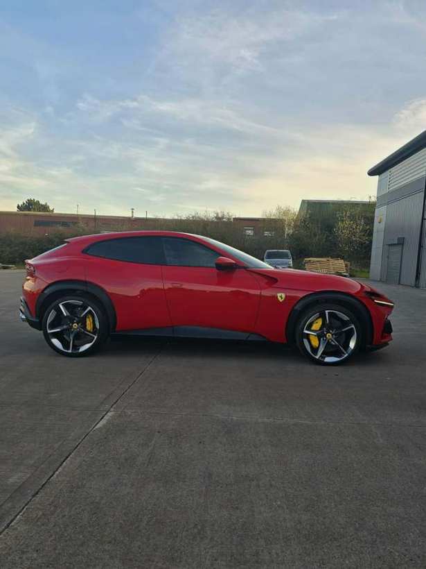 Ferrari Purosangue