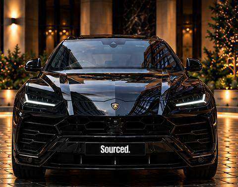 Lamborghini Urus, black
