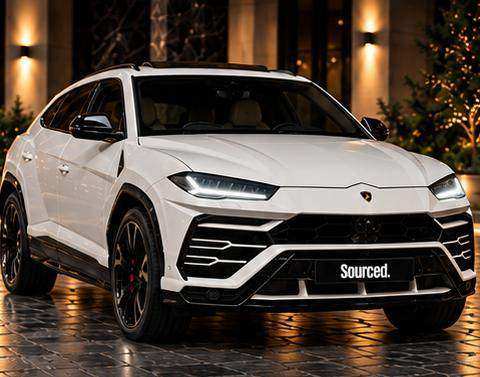 Lamborghini Urus, white